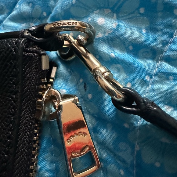 Coach Kitt Messenger Crossbody 26 - Picture 6 of 9